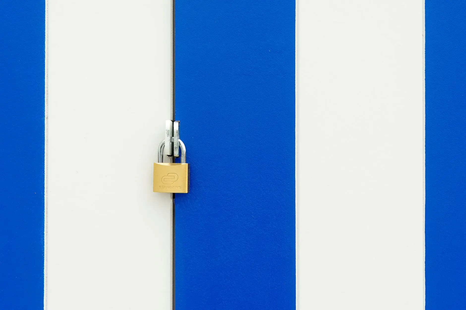 智慧照明系统远程控制技术原理与节能效果详解