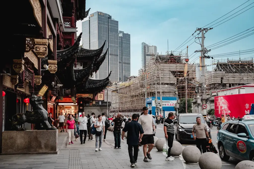 智慧路灯控制器在市政照明中的节能效果与远程管理优势解析